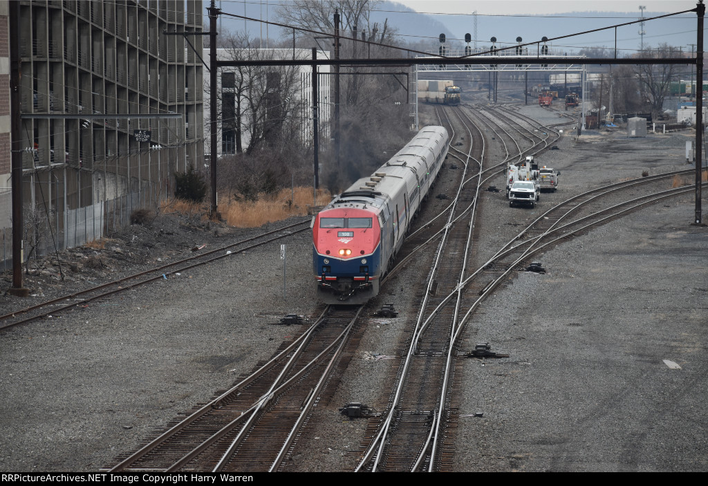 Amtrak Pennsylvanian 42